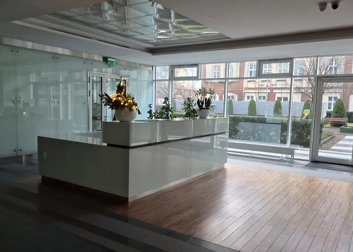 Towarowa Orange Apartment, Free Parking, Air-conditioning, Self Check-in 24h *