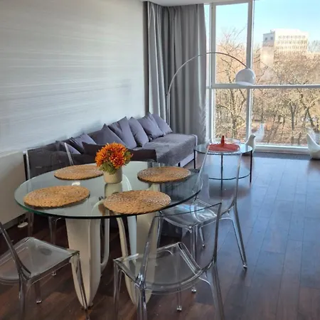 Towarowa Orange Apartment, Free Parking, Air-conditioning, Self Check-in 24h