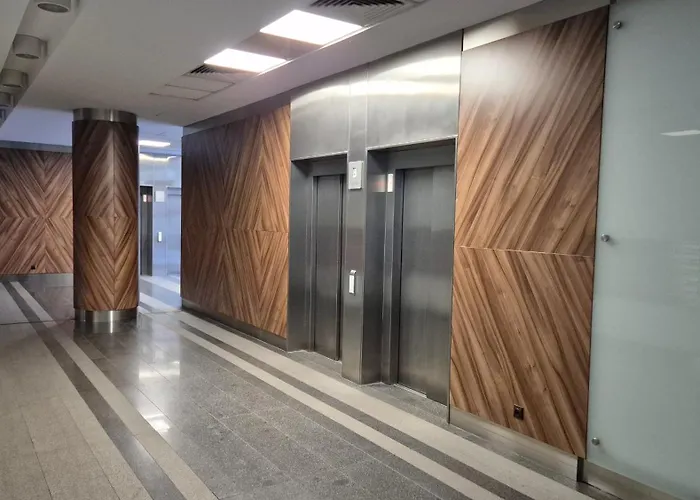 Towarowa Orange Apartment, Free Parking, Air-conditioning, Self Check-in 24h Познань