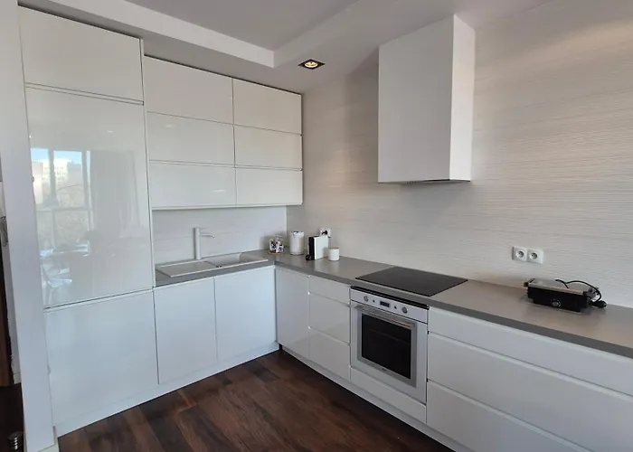 Towarowa Orange Apartment, Free Parking, Air-conditioning, Self Check-in 24h *