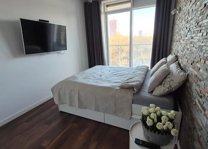 Appartement Towarowa Orange Apartment, Free Parking, Air-conditioning, Self Check-in 24h *